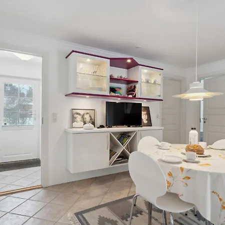 Сasa de vacaciones 3 Bedroom Gorgeous In *